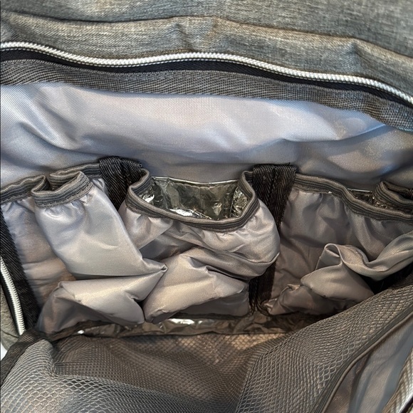 NWOT Keababies Gray Canvas Backpack with Leather Patch for babies / or all - Picture 2 of 7